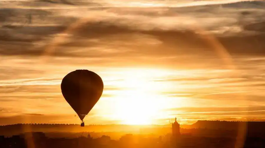 Vuelos en globo al amanecer