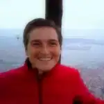 Responsable RRHH a bordo de un globo en vuelo